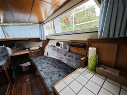Amerglass 32 AK  20