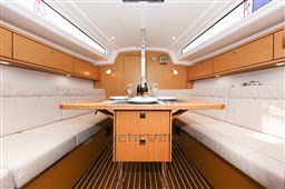 Bavaria 34 Cruiser 17