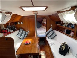 59cacea7-2e54-4ff8-b48c-9e86d7e58b4e