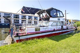 15m Stahlmotoryacht BERDA 22