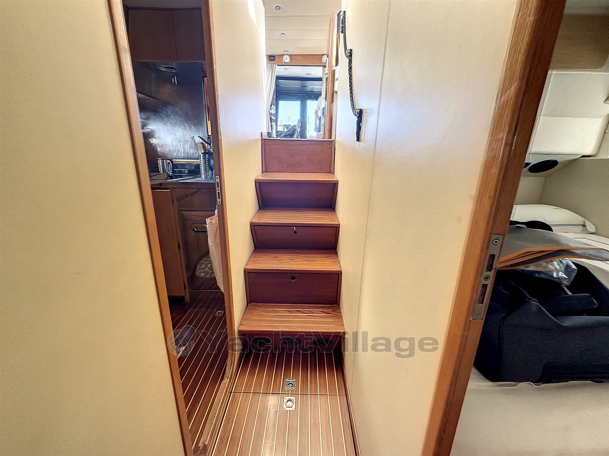 photos-1699345054_1699345778_45809_1c1c10e