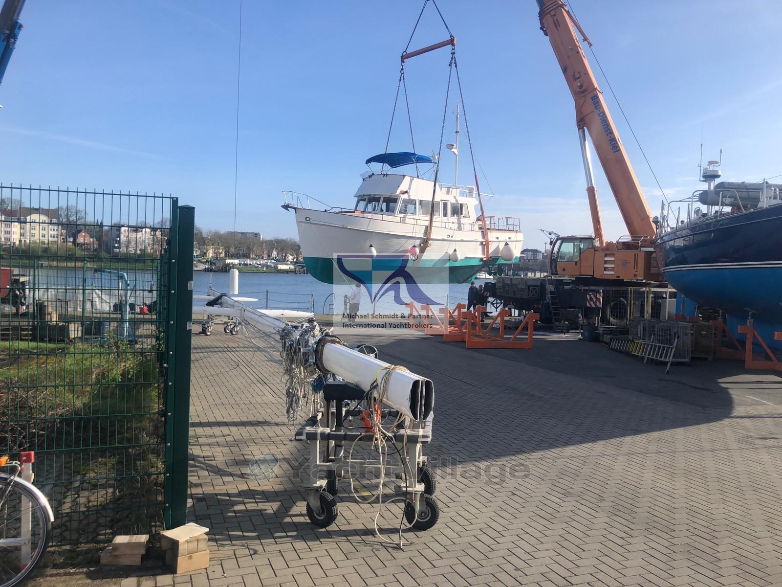 Grand Banks 48_msp789980  1