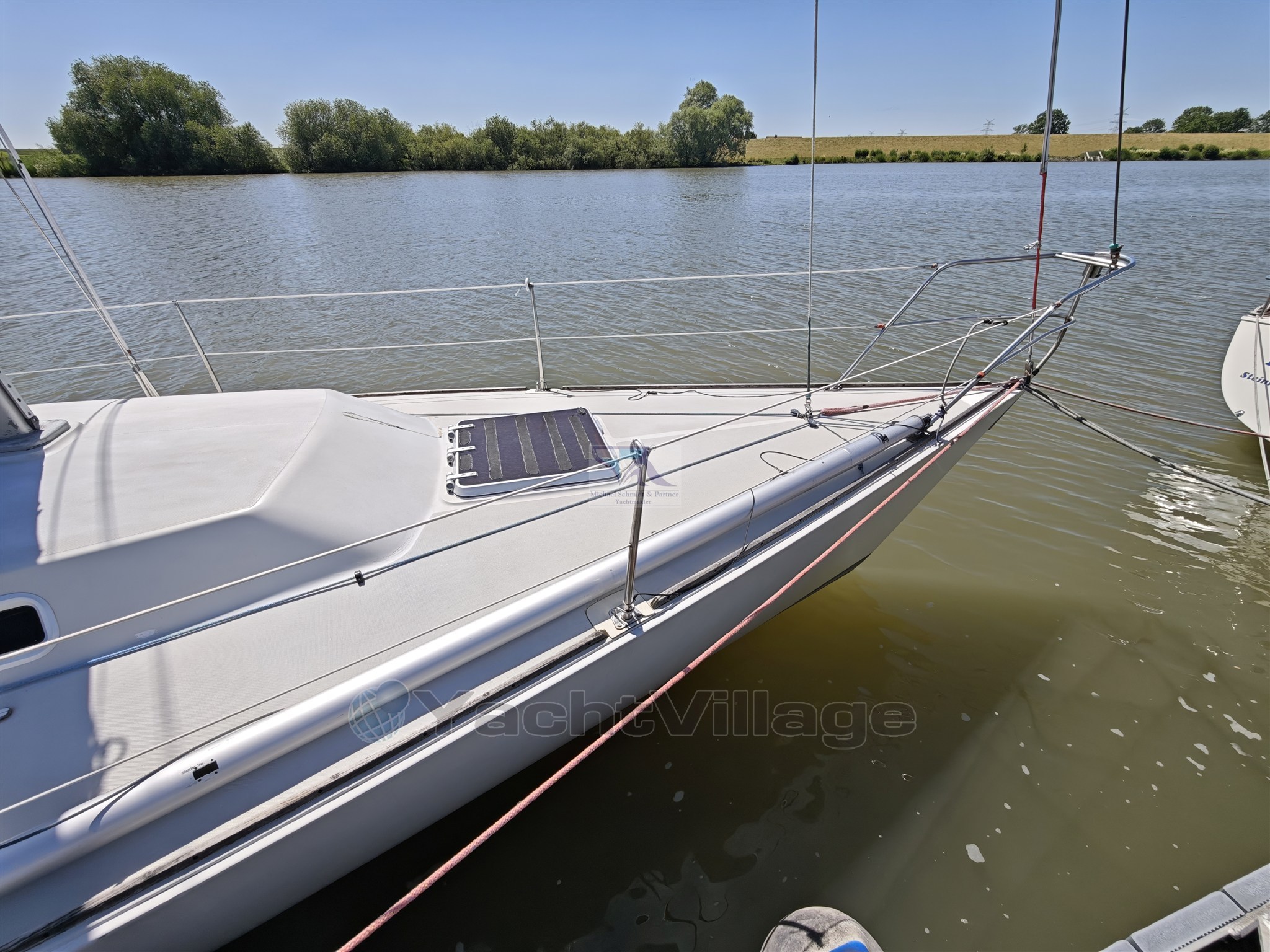 J 35 7