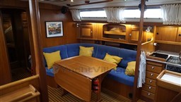 Hallberg Rassy 48 AURORA 51