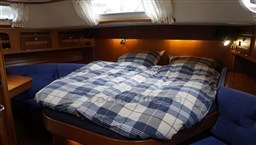 Hallberg Rassy 48 AURORA 31