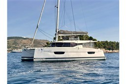 2021-fountaine-pajot-isla-40-sail-9970525-20251006194404826-1.jpg