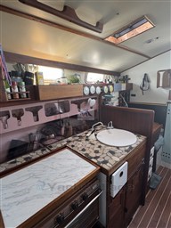 Phantom 35 TOWANDA 49