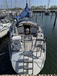 Phantom 35 TOWANDA 103