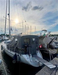 ca001106-b9dc-412c-b78f-1d390439efab