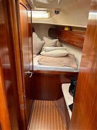 f0239b77-56a0-4601-b90a-9da9aa23bd35