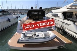 Yacht SHEDIR venduta al porto