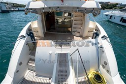 u871dd7rcw.jpg