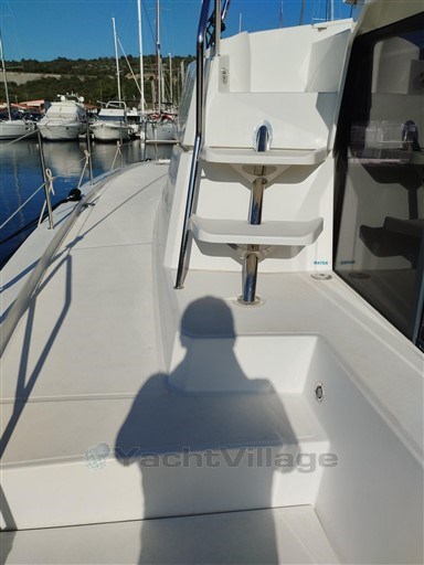 hlb95l7ao6.jpg