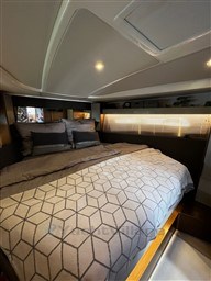 mvx1yc07ji.jpg