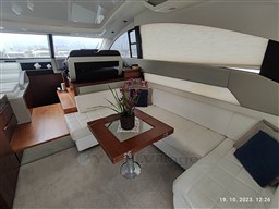 48r38238j7.jpg