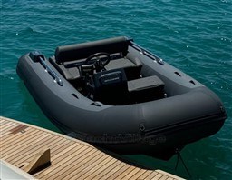 a2isre29gq.jpg