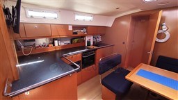 qh81w90m2c.jpg