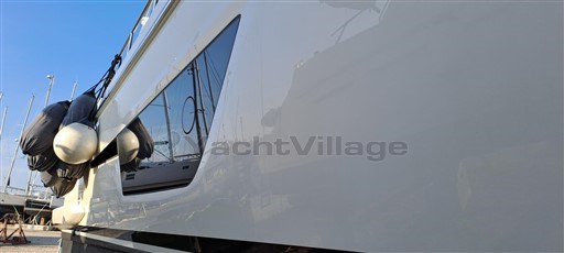 n9ua90x11v.jpg