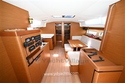 3rcd13b357.jpg