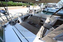 z3shv0760e.jpg