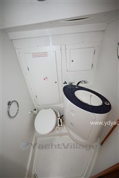 z9fx2yhi4a.jpg