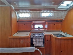 lr6bpfx9xo.jpg