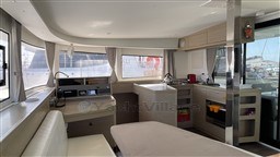u40f5h4tj8.jpg