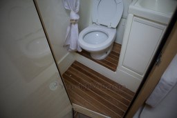 78eiv1z8o0.jpg