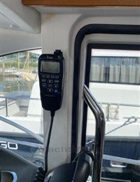 za8lu1m393.jpg
