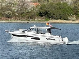 qd68tcv34e.jpg