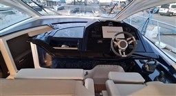 vr6ukdwq7j.jpg