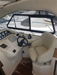 v4tg8d939g.jpg