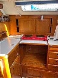 a81unxbp90.jpg