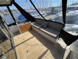 wu7r61cwvl.jpg