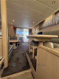 ve98u27m8t.jpg