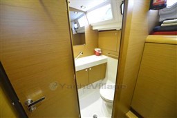 noleggio-barche-vela-sun-odyssey-L