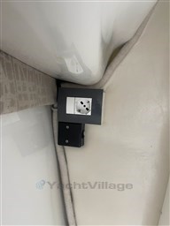 E2D2BCBC-304F-43D3-B363-09B0DCFDF9EF