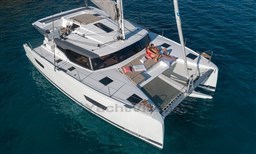 astrea-42-fountaine-pajot-sailing-catamarans-img-1