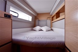 Nautitech-46-Fly-int-04