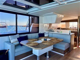 BALI CATAMARANS - BALI 4.4 - interiors