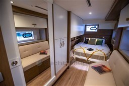 BALI CATAMARANS - BALI 4.4 - interiors