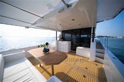 GULF CRAFT - SILVERCAT 46 LUX - exteriors