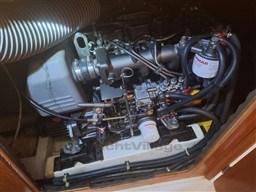 BENETEAU - CYCLADES 39.3 - motors