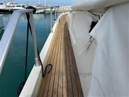 FERRETTI - FERRETTI 54 - exteriors
