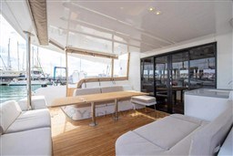 LAGOON YACHTS - LAGOON 500 - exteriors