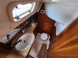 COMAR YACHTS - COMET 33 S - interiors