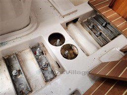 COMAR YACHTS - COMET 33 S - interiors