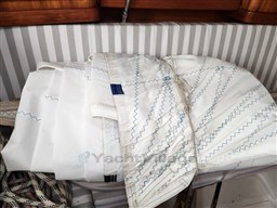 COMAR YACHTS - COMET 33 S - interiors