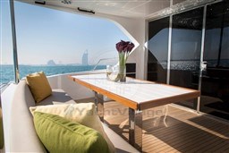 GULF CRAFT - MAJESTY 62 - exteriors