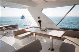 GULF CRAFT - MAJESTY 62 - exteriors